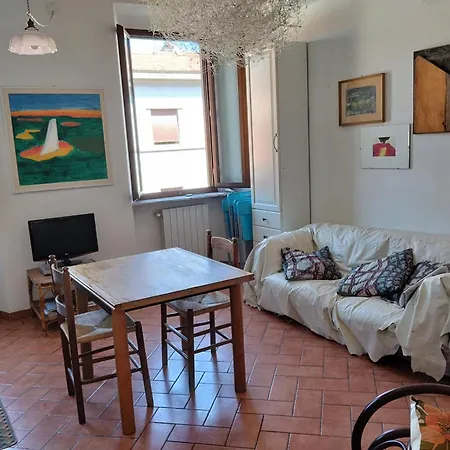 Apartment Cosy Half Mile To Sea *