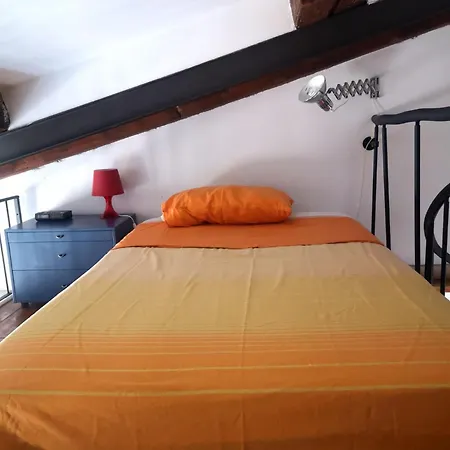 Cosy Half Mile To Sea Apartment
